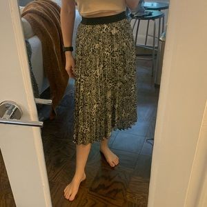 Midi skirt